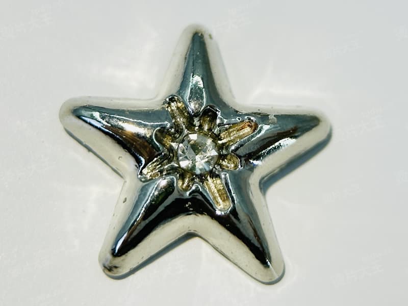 ⭐ 中心镶钻五角星锌合金烫片